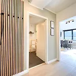 Familien Freundlich, 2 Kingsizebetten, Naehe Altstadt Und Dom