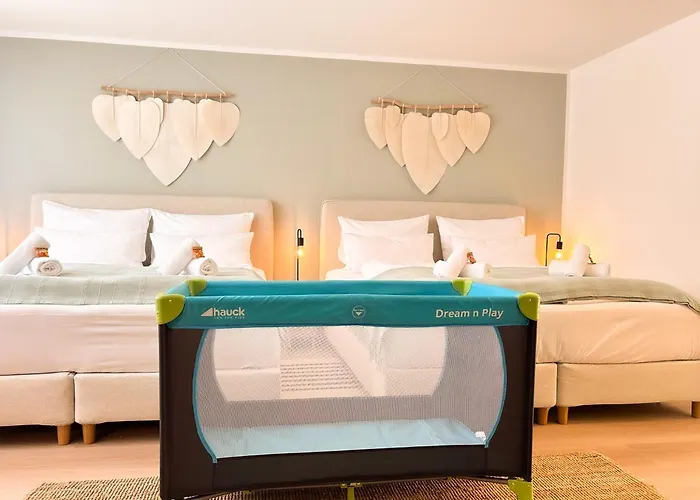 Familien Freundlich, 2 Kingsizebetten, Naehe Altstadt Und Dom Aachen