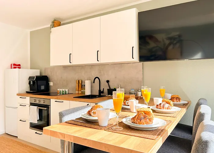 Familien Freundlich, 2 Kingsizebetten, Naehe Altstadt Und Dom